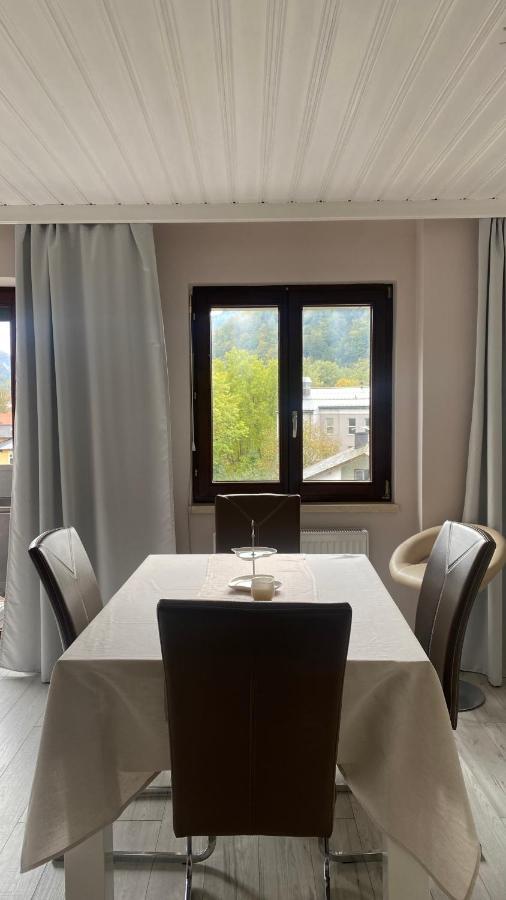 Bad Ischl - Central & Quiet Apartment エクステリア 写真